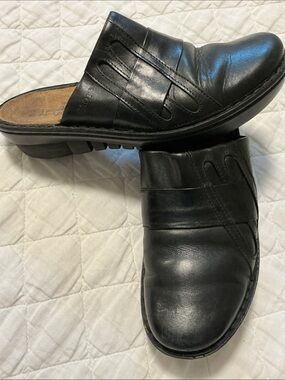Naot black slip on leather clogs size 39